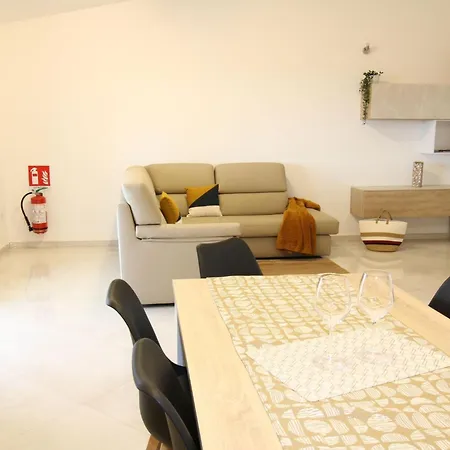 Dolce Mit Meerblick By Interhome La Caletta